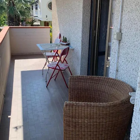 La Casina Di Taty Apartmán *